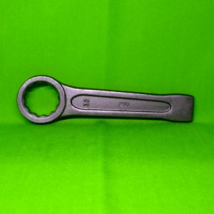 M10 Thin Wall Slogging Ring Wrench 32 mm